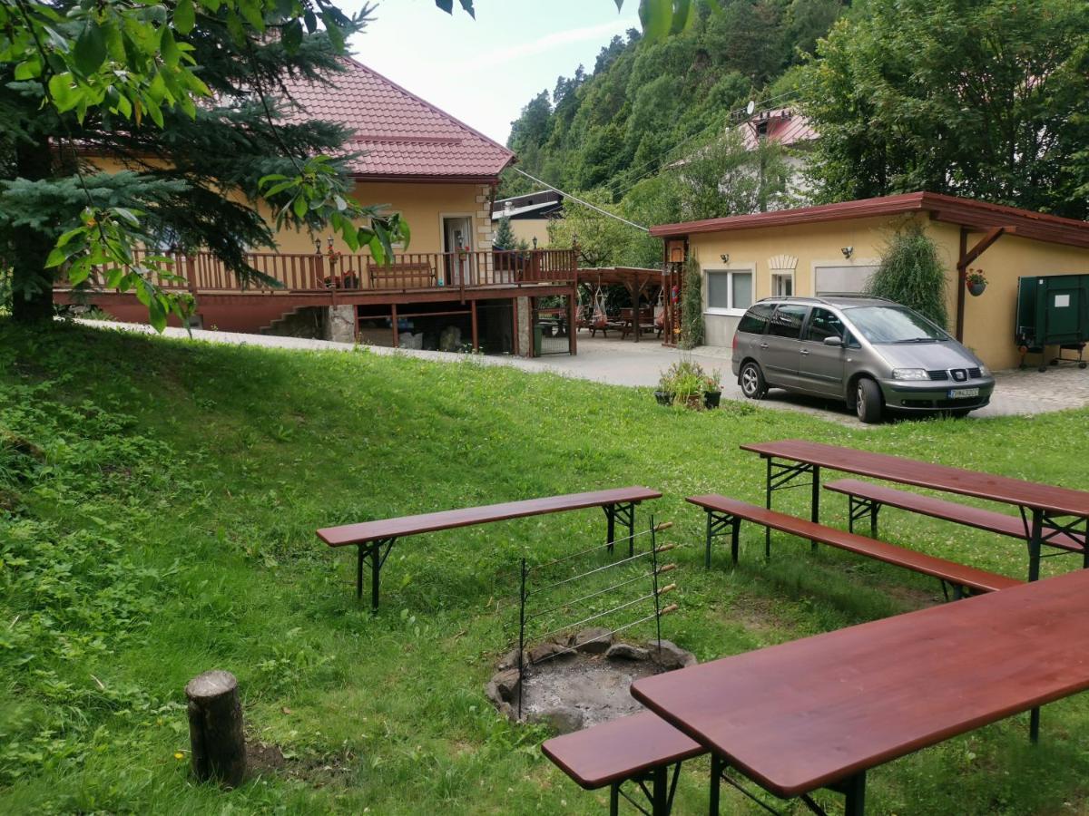 Privat Adriana Daire Kremnica Dış mekan fotoğraf