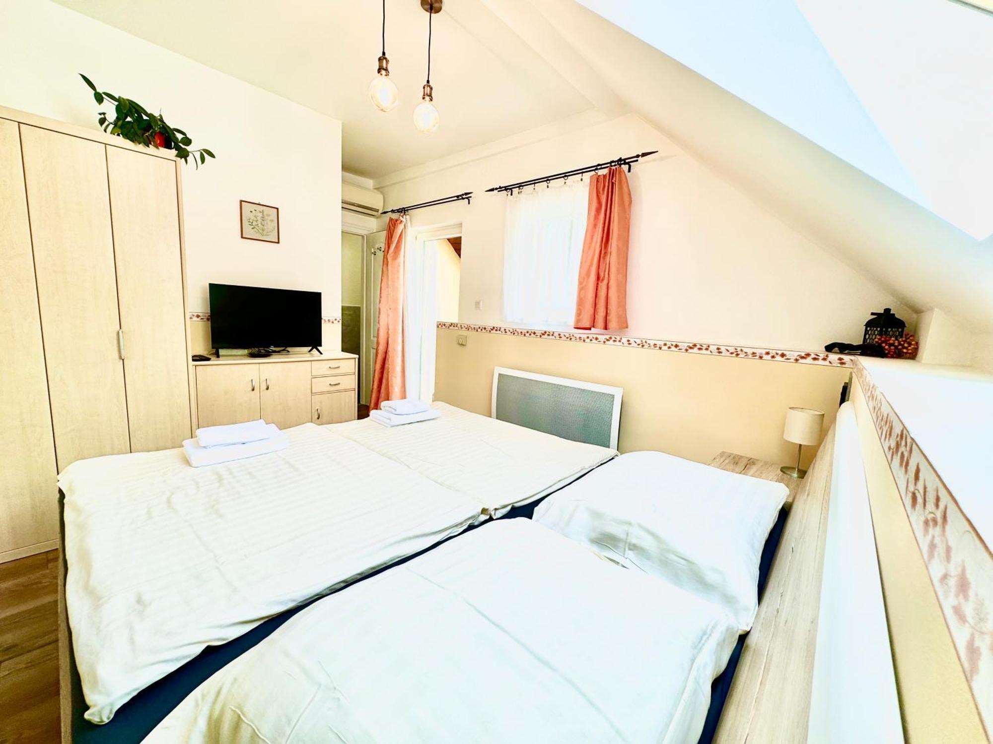 Privat Adriana Daire Kremnica Dış mekan fotoğraf